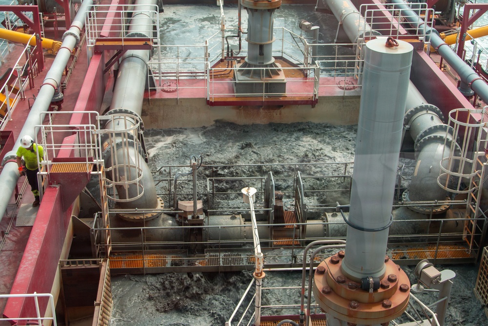 A Modern Marvel on the Coast: High-Tech Dredge Amelia Island Restores Surfside Beach