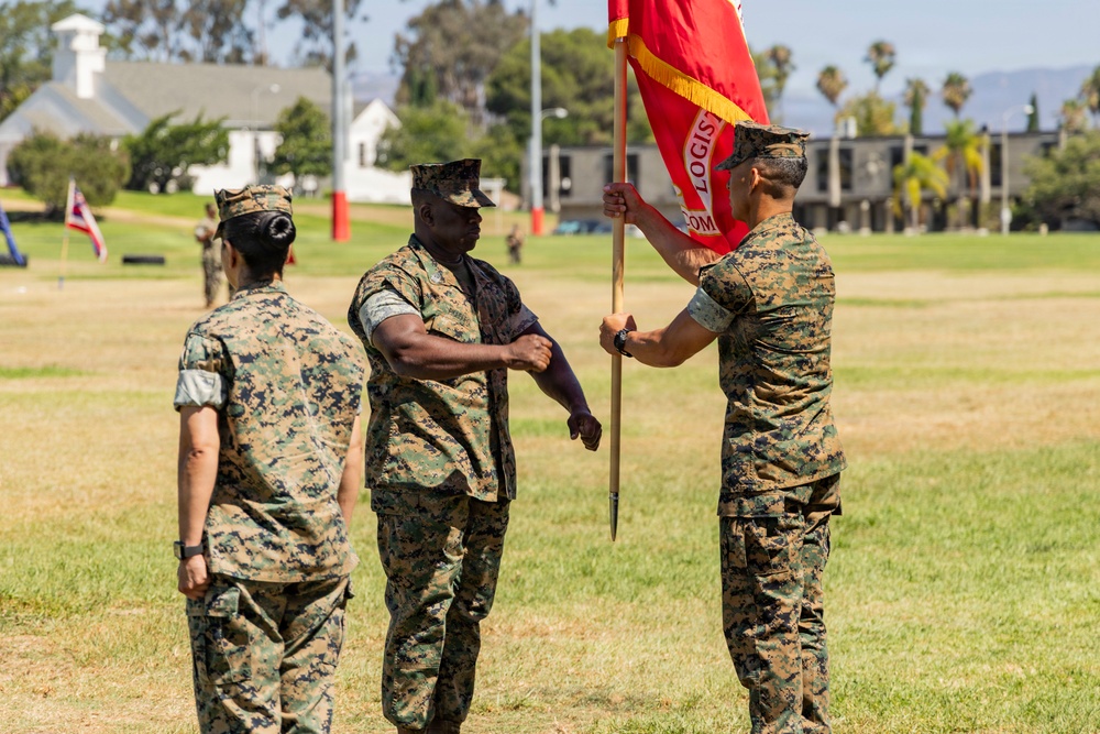 CLR-1 conducts change of command, welcoming new commander
