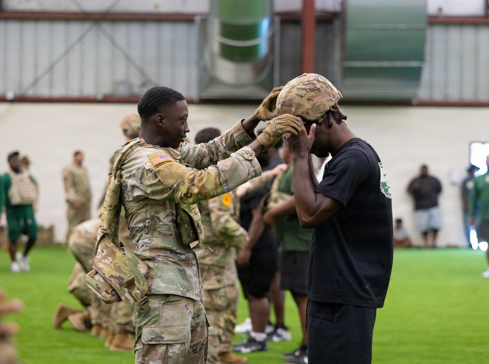 Army Dallas Roadshow kicks off at DeSoto High School