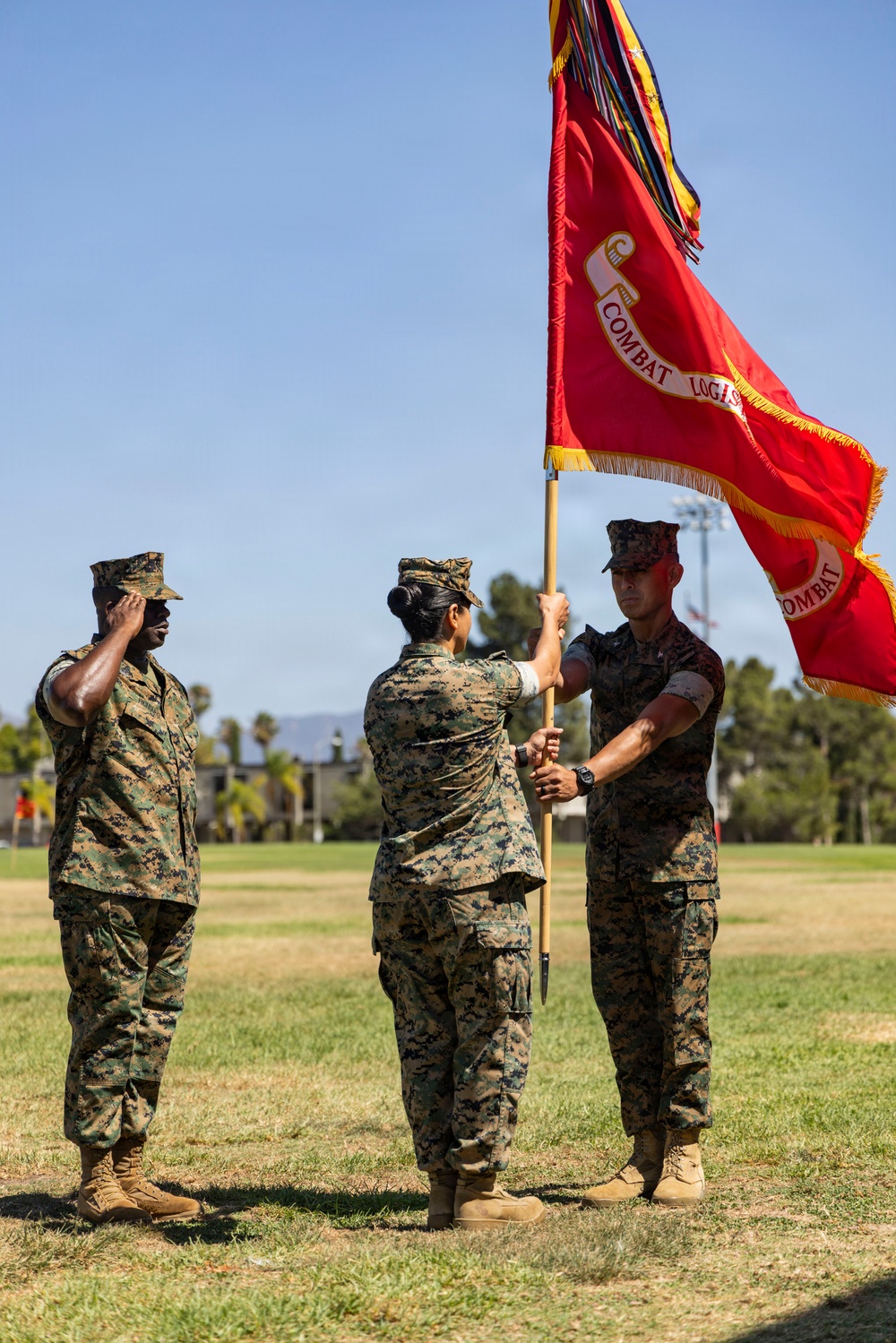CLR-1 conducts change of command, welcoming new commander