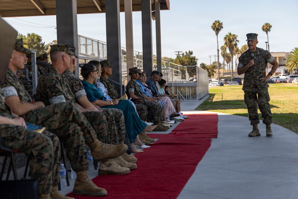 CLR-1 conducts change of command, welcoming new commander