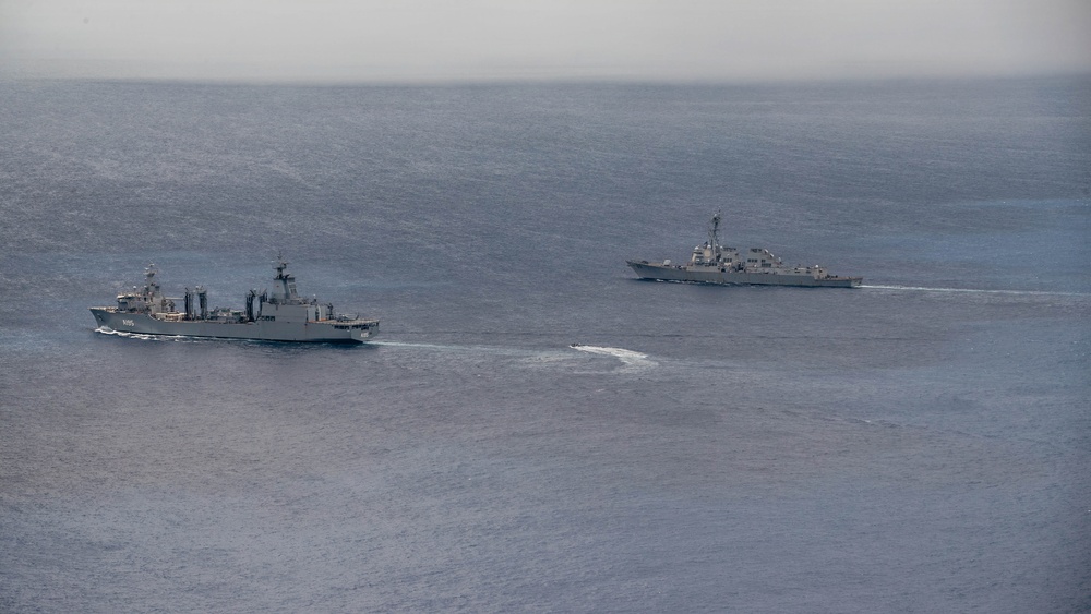 George Washington Conducts Replenishment-at-Sea