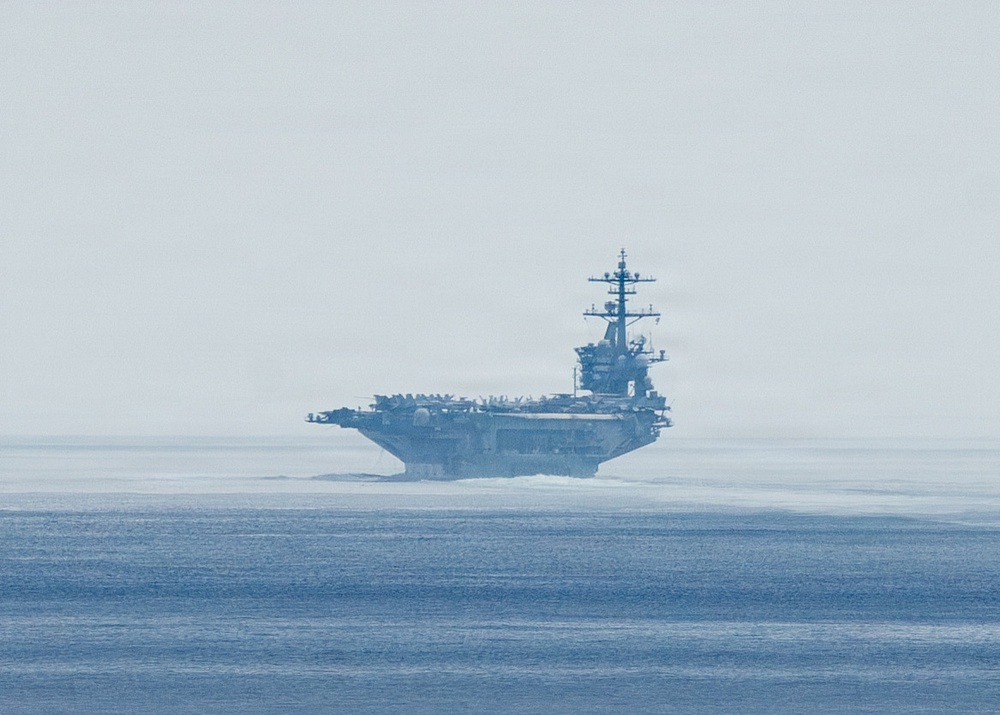 George Washington Carrier Strike Group Conducts Routine Operations While Underway in the South China Sea