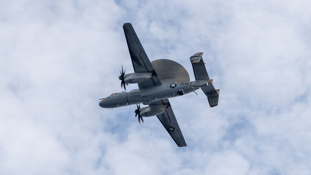 George Washington Conducts Flight Operations