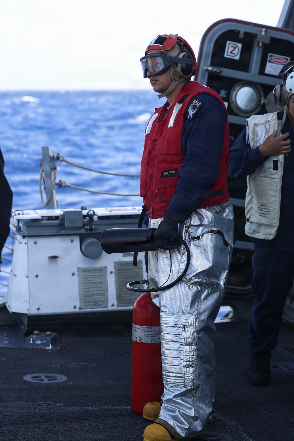 USS Carl M. Levin conducts flight quarters during RIMPAC 26