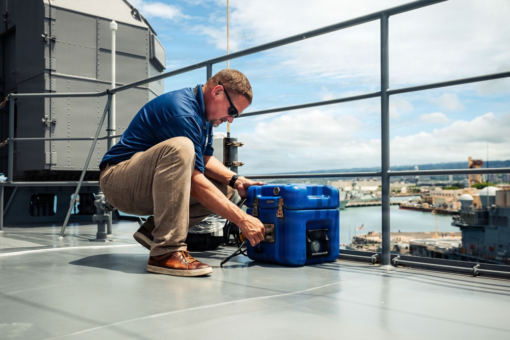 Iridium tracking unit installs during RIMPAC 2026
