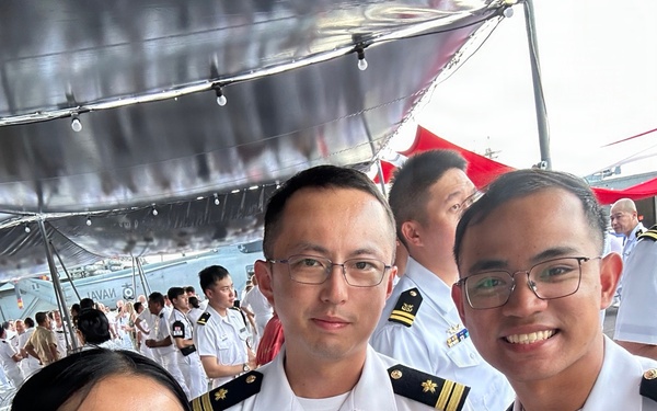 JMSDF, Philippine Coast Guard strengthen partnership during RIMPAC 2026