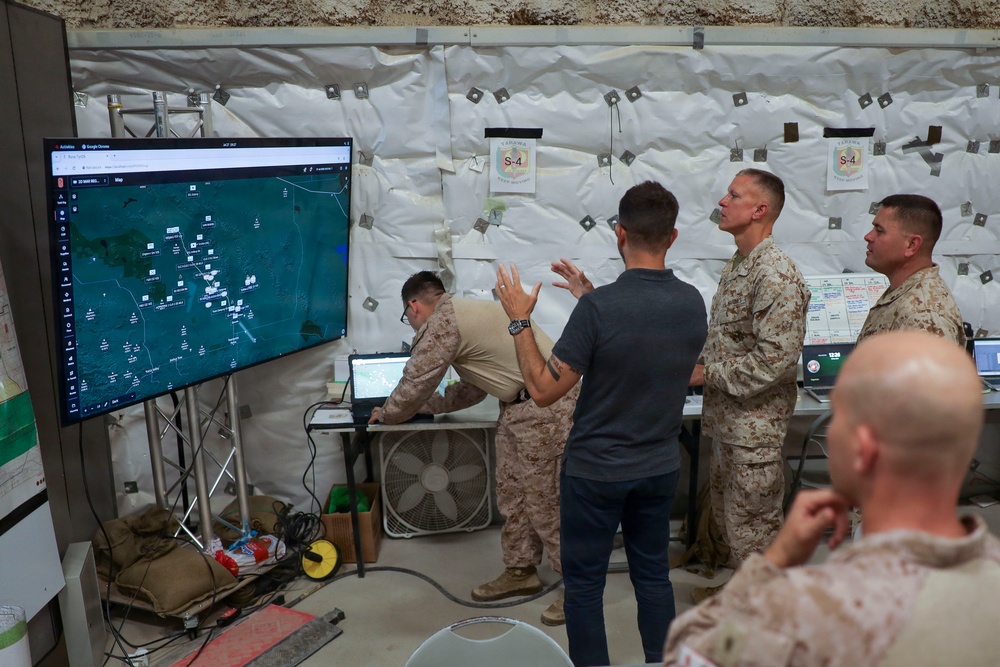 BGen Brady visits 2nd MarReg at SLTE 4-26