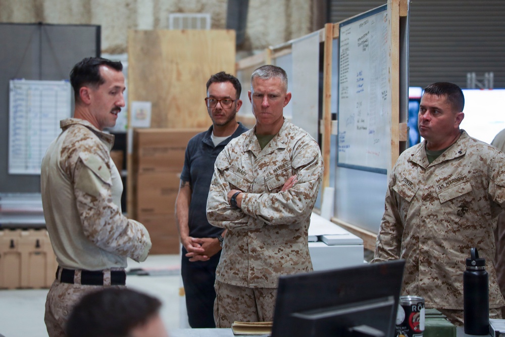 BGen Brady visits 2nd MarReg at SLTE 4-26