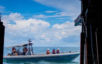 USS Cooperstown Conducts Routine Operations in the Gulf of America.