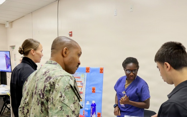 Nurses, corpsmen sharpen clinical abilities at NMRTC Twentynine Palms skills fair