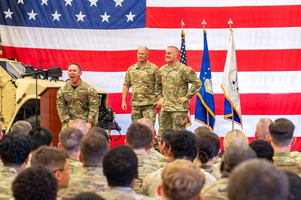 CMSAF visits F.E. Warren Air Force Base