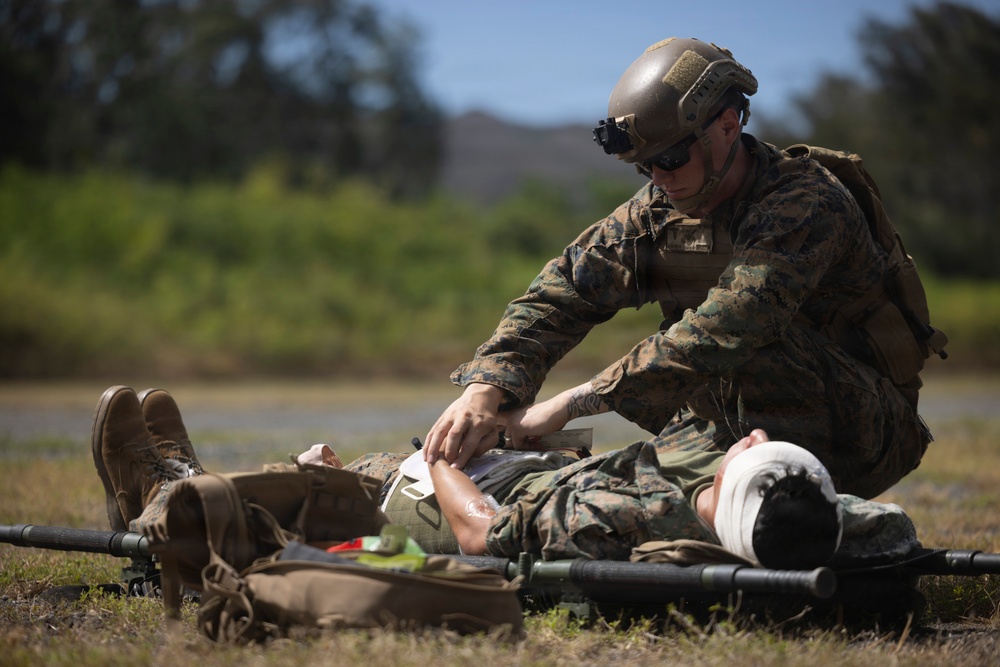 U.S. Marines, Canadian service members conduct simulated CASEVAC during RIMPAC 2026