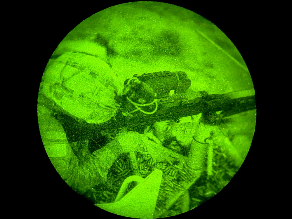Security forces M240B night fire