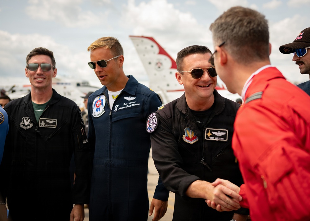 Viper Demo flies at AirVenture 2026