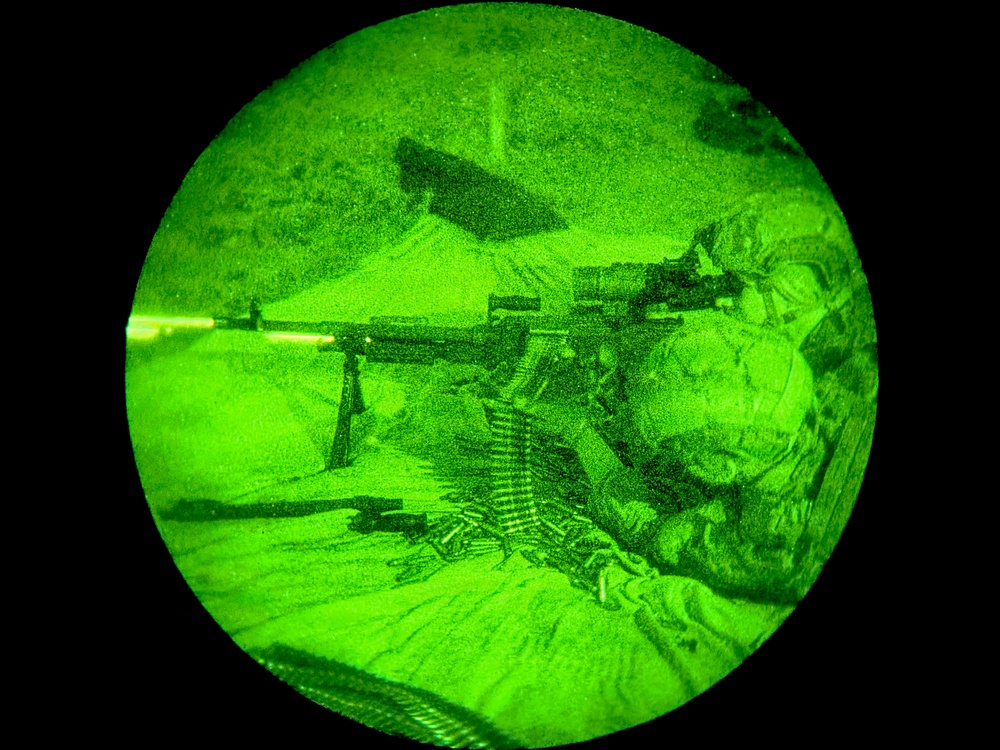 Security forces M240B night fire