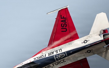 Viper Demo flies at AirVenture 2026