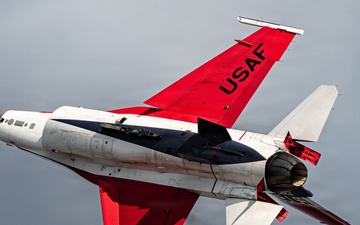 Viper Demo flies at AirVenture 2026