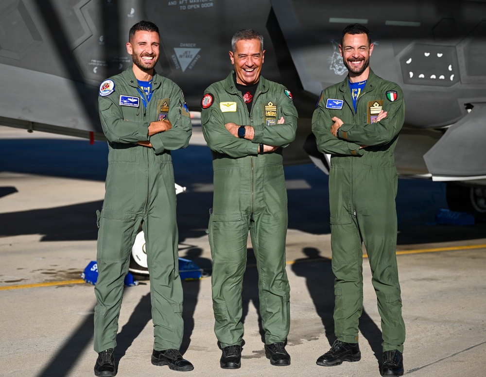 Italian Air Force commander visits 156th Gruppo Volo (Fighter Squadron) at Luke AFB