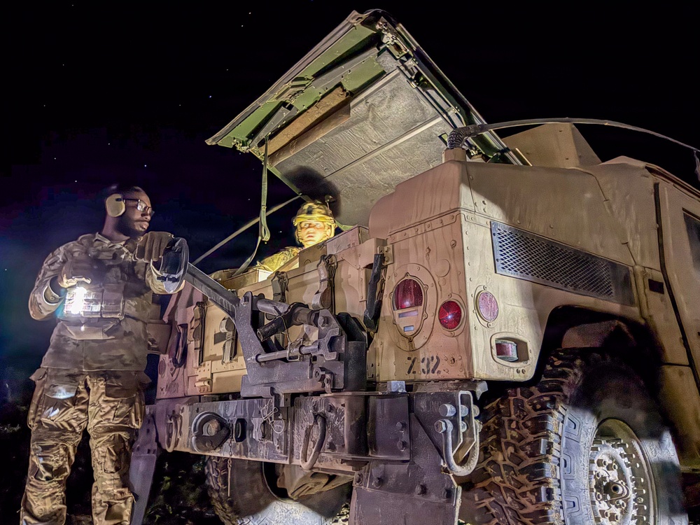 Security forces M240B night fire