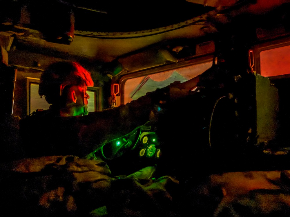 Security forces M240B night fire