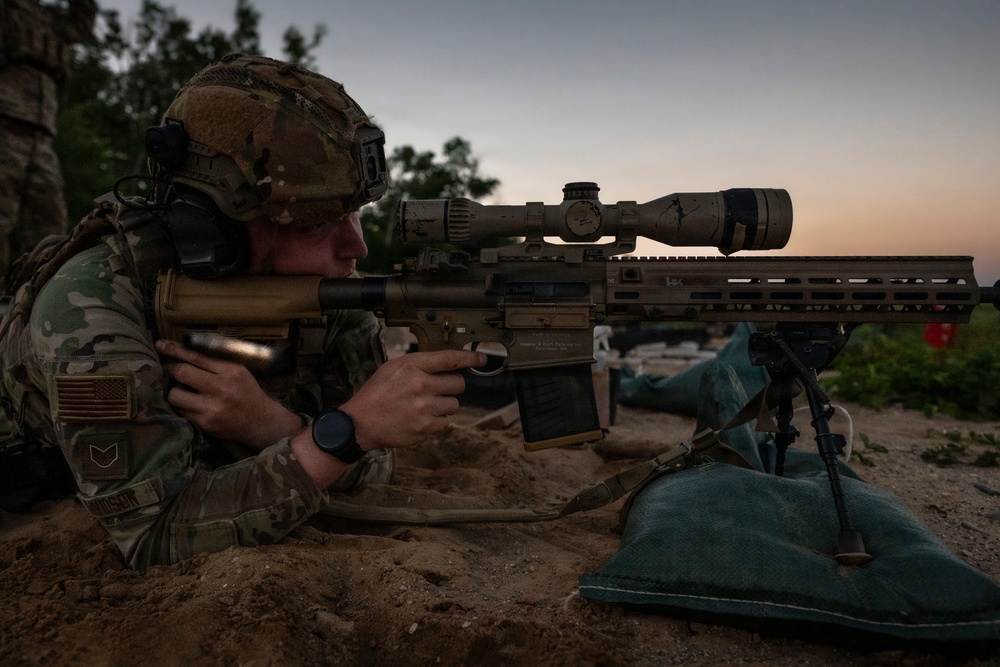 Security forces  M110A1 weapons training