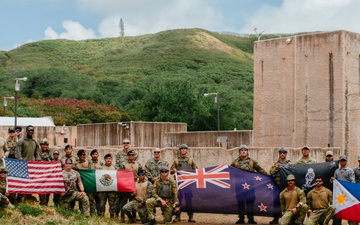 U.S. Navy and Peruvian Navy EOD participate in a dismounted response drill during RIMPAC 2026