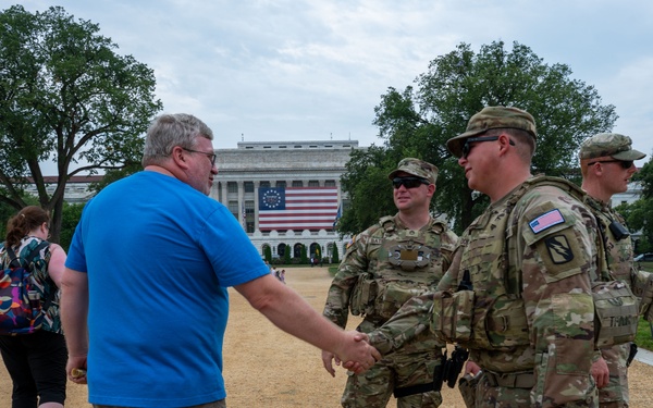 JTF-DC Mississippi Guardsmen Patrol the Smithsonian Institute