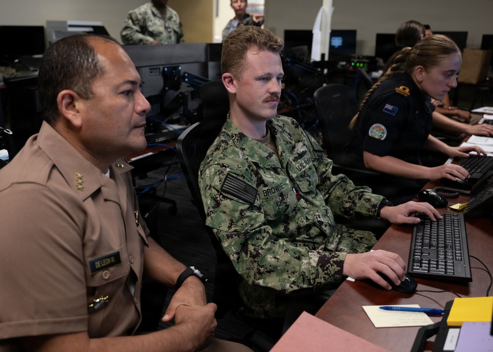 U.S. Navy, Royal Canadian Navy, Royal New Zealand Navy coordinate replenishment at sea during RIMPAC 2026