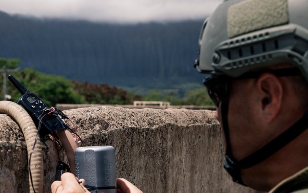 U.S. Navy and Partner EOD Forces participate in a dismounted response drill during RIMPAC 2026
