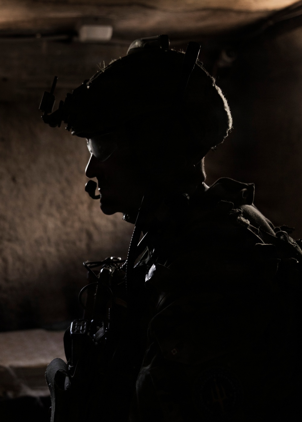 U.S. Navy and Partner EOD Forces participate in a dismounted response drill during RIMPAC 2026
