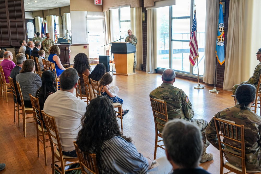 New York MEPS Holds Change of Command Ceremony at Fort Hamilton