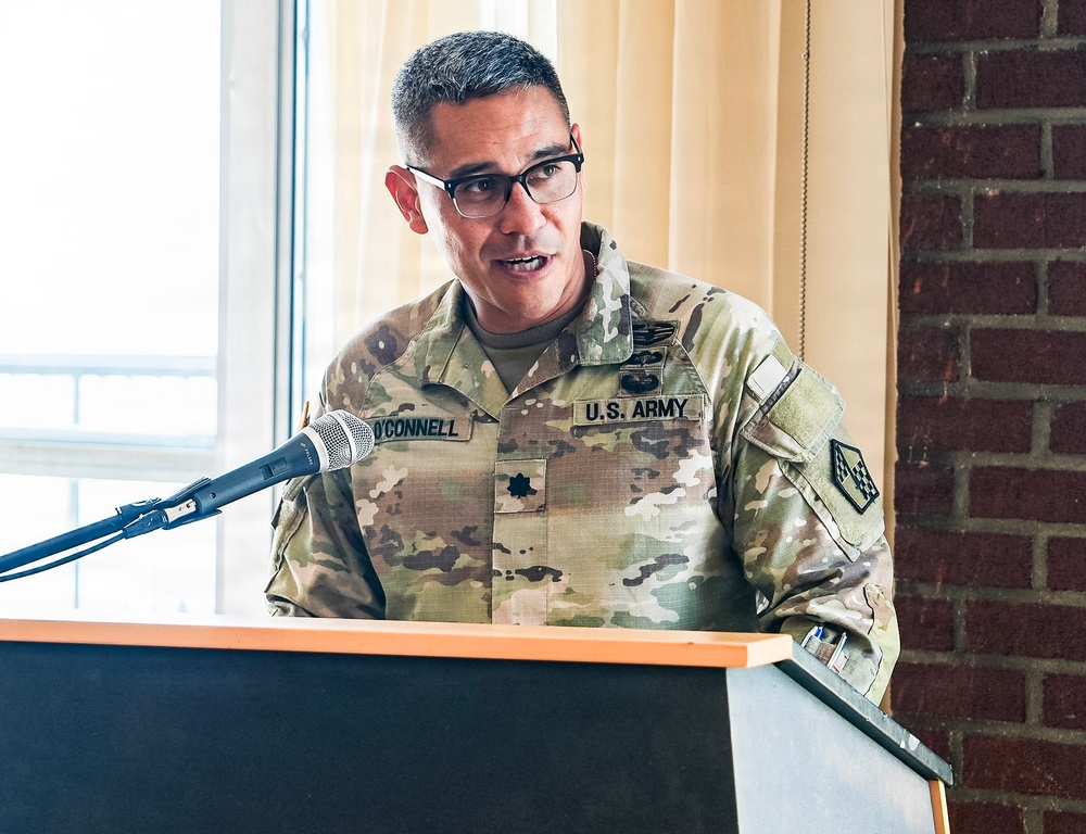 New York MEPS Holds Change of Command Ceremony at Fort Hamilton