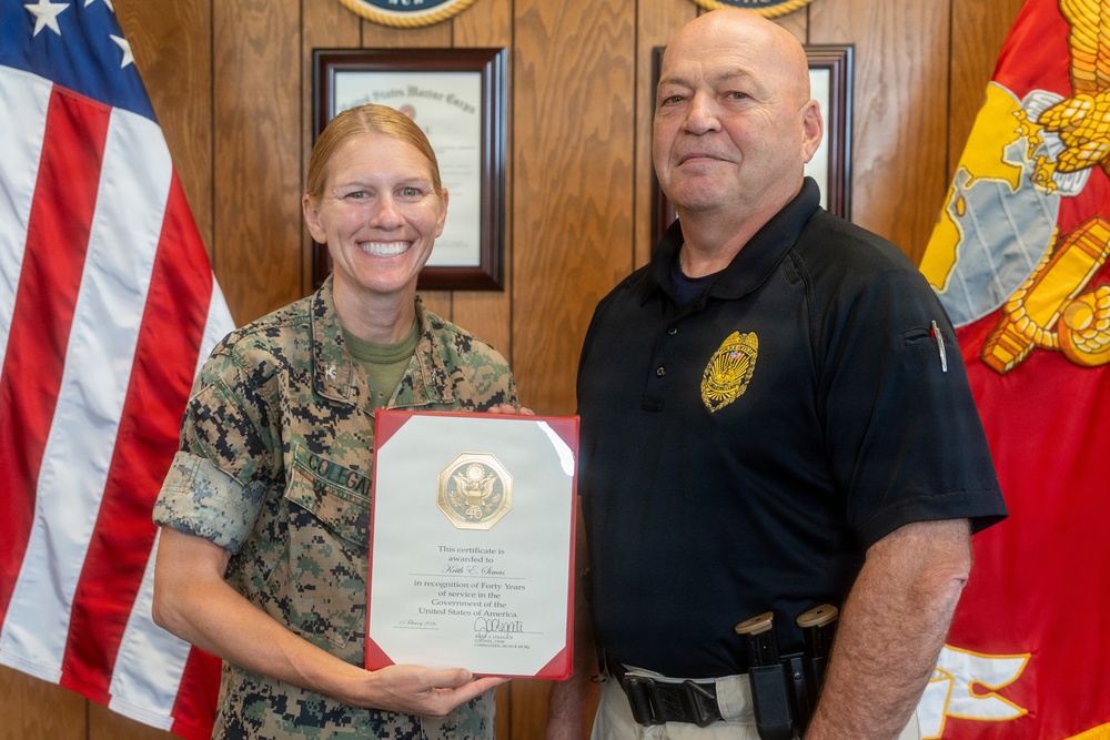 PMO Deputy Chief Keith Simas Receives the 40 Years of Service Award