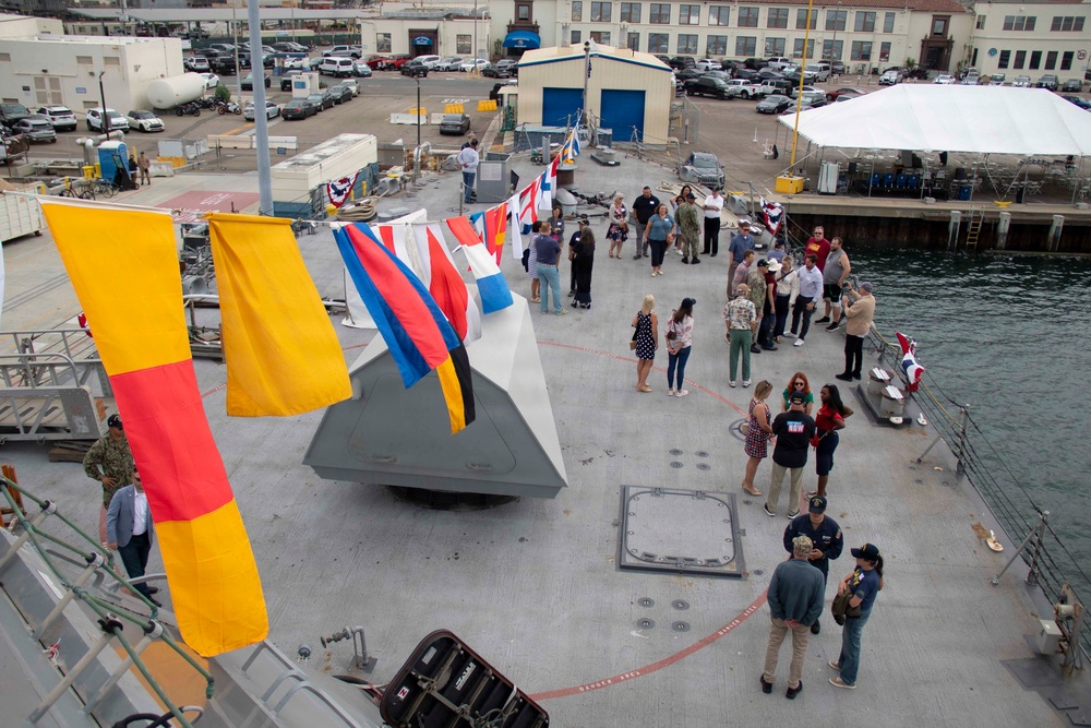 USS Fort Worth (LCS 3) Decommissioning Tour