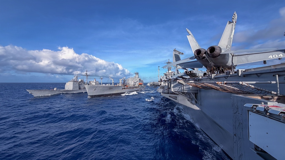CVN-71 conducts refueling at sea during RIMPAC 26