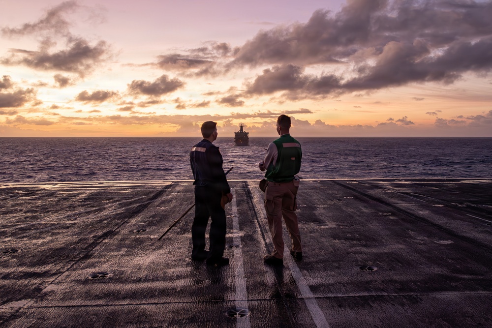 CVN-71 conducts refueling at sea during RIMPAC 26