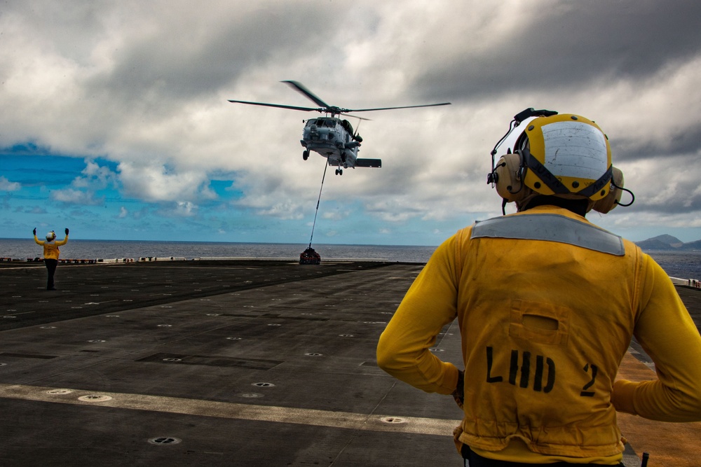 USS Essex Conducts Vertical Replenishment during RIMPAC 2026