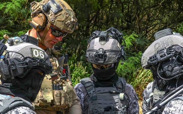 PCG EOD strengthens multinational interoperability during EOD drills at RIMPAC 2026