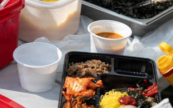 Shared Meals Strengthen Allied Bonds During Combined Field Feeding Training Exercise