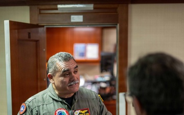 USS Theodore Roosevelt hosts distinguished visitors during RIMPAC