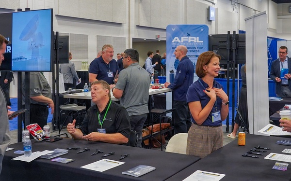 AFRL meets with industry at LCID 2026