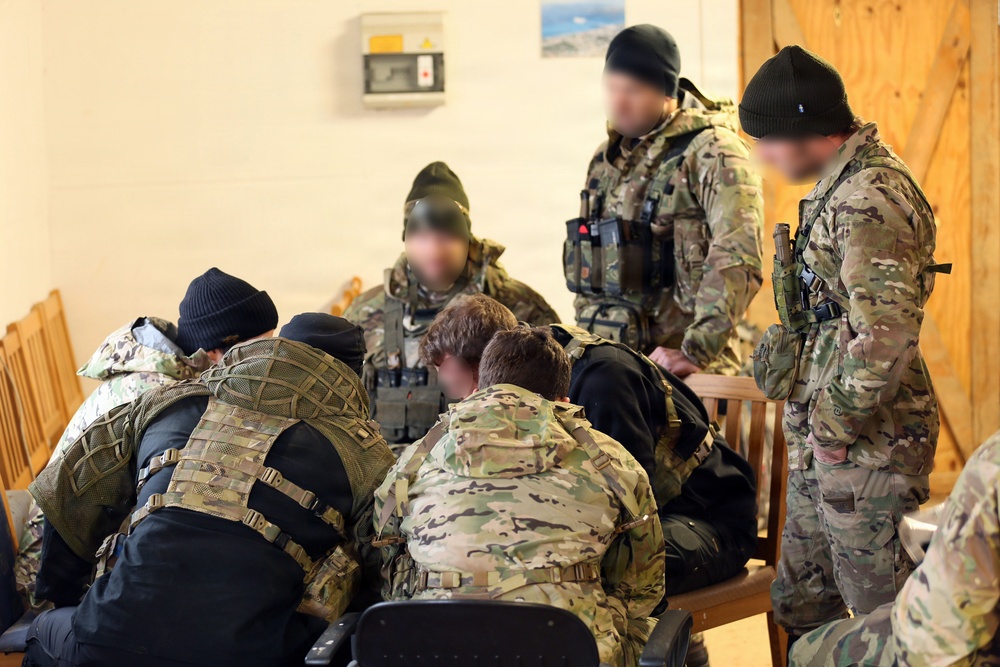 Deep Strike 10th Special Forces Group
