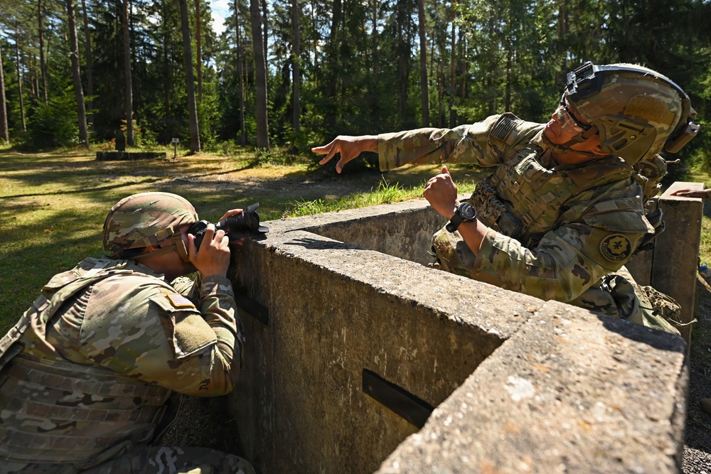 Ghost Troop 2/2 CR at hand grenade range