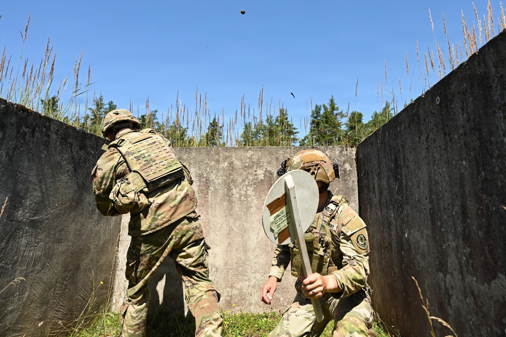 Ghost Troop 2/2 CR at hand grenade range