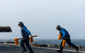 USS Comstock Conducts Flight Quarters