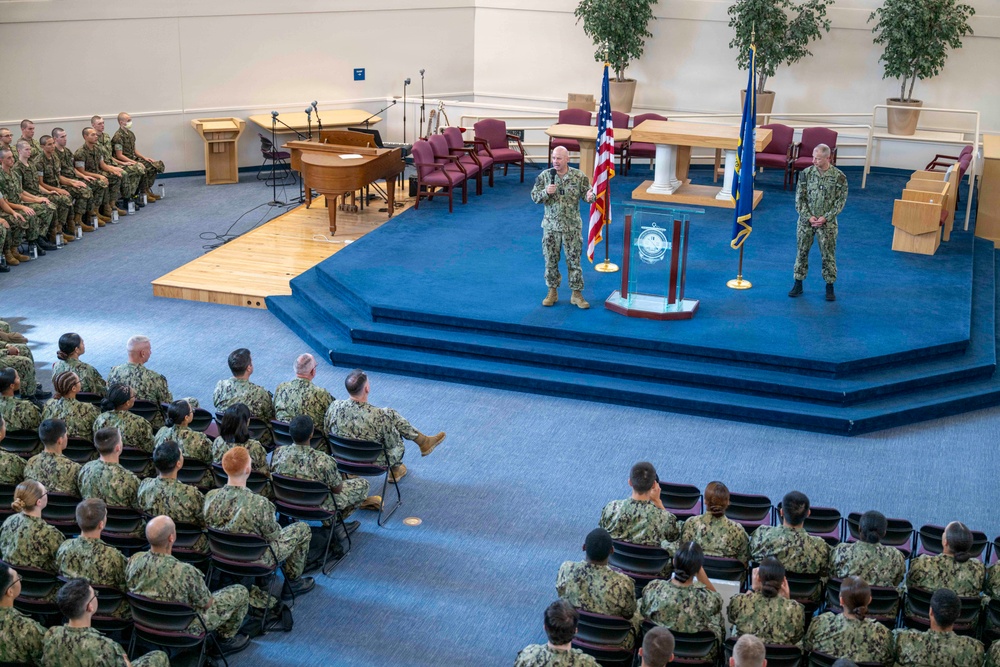 VCNO Visits Recruit Training Command