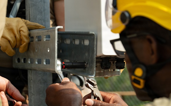 213th EIS communications work