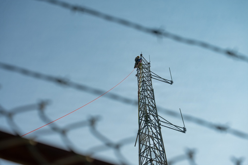 213th EIS communications work