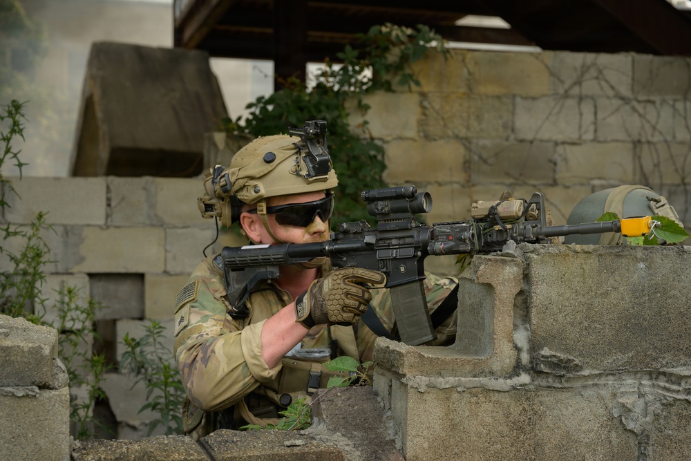 Indiana National Guard Soldiers conduct simulated mission through Combat Readiness Exercise 2026